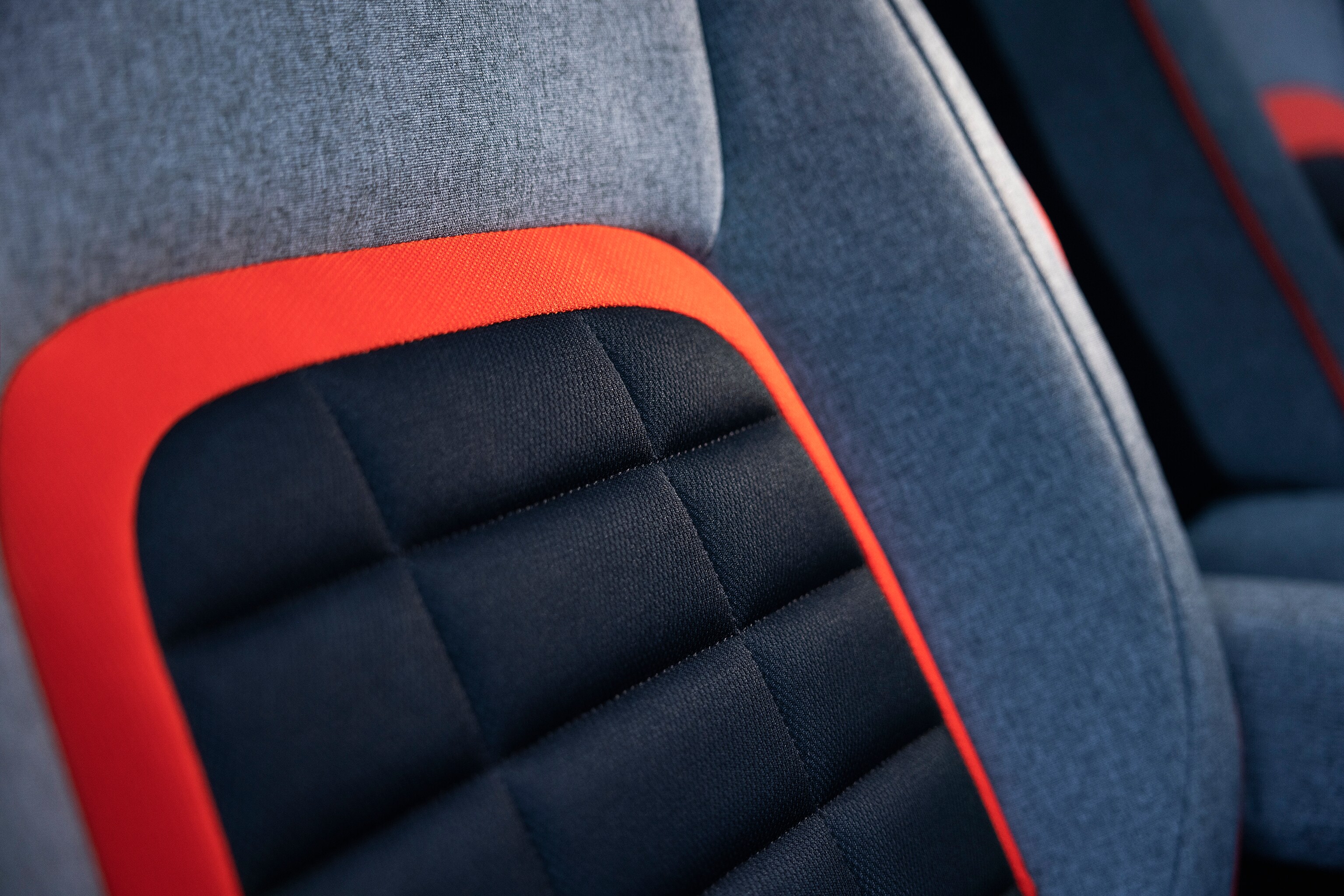 Seat detail view Berlingo highlighting Advanced Comfort upholstery, support, design and enhanced onboard comfort